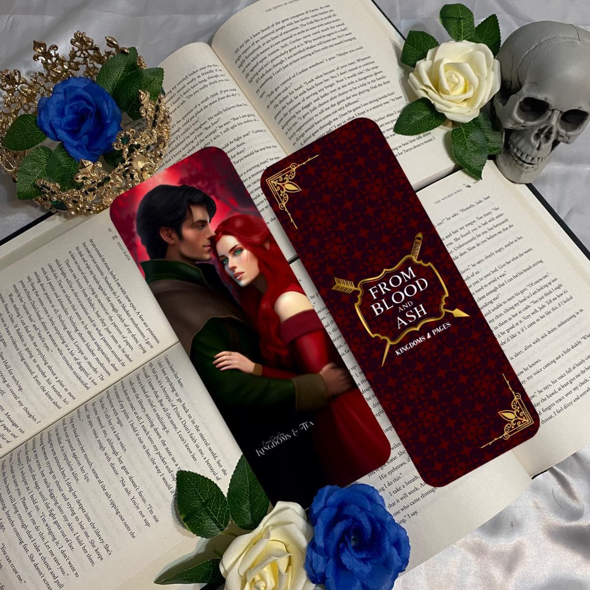 Marcapágina “Poppy y Casteel” de From Blood and Ash