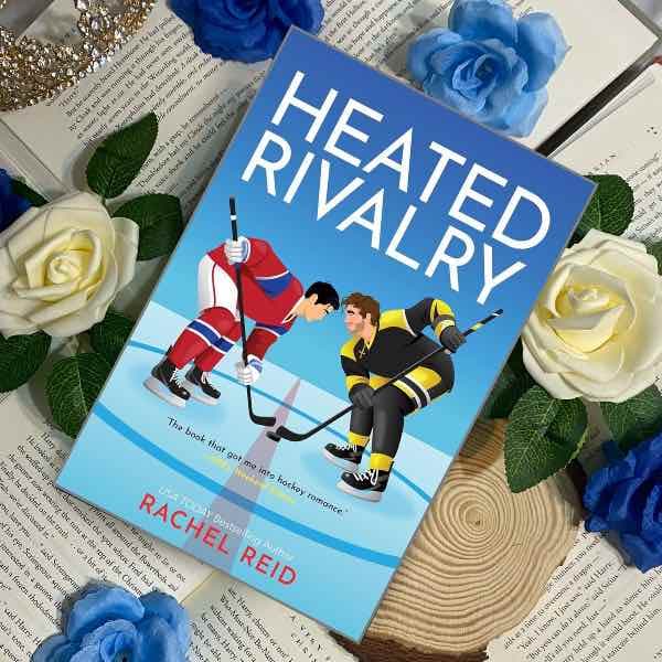 Portada de Heated Rivalry - Rachel Reid (tapa blanda) UK edition
